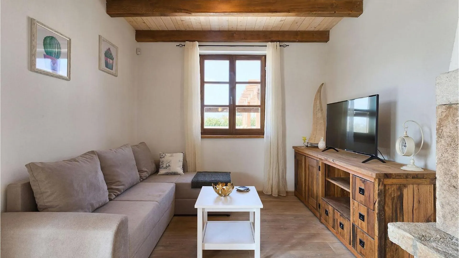 Holiday home Villa Malena Jursici