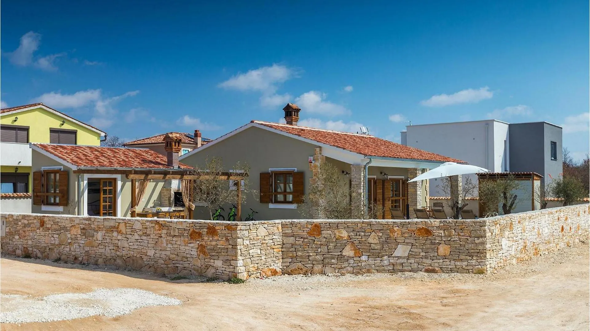 Villa Malena Jursici Holiday home